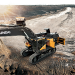 Карьерный экскаватор HYUNDAI